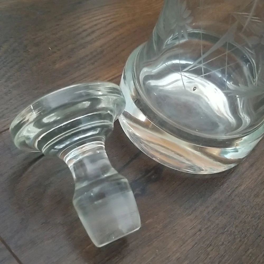 Vintage etched glass decanter with stopper